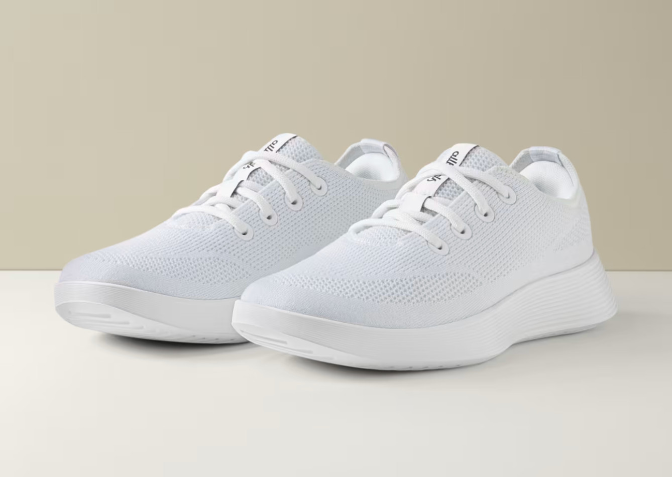 Comfortable walking shoes for plantar fasciitis, Allbirds Tree Runner Go lightweight option