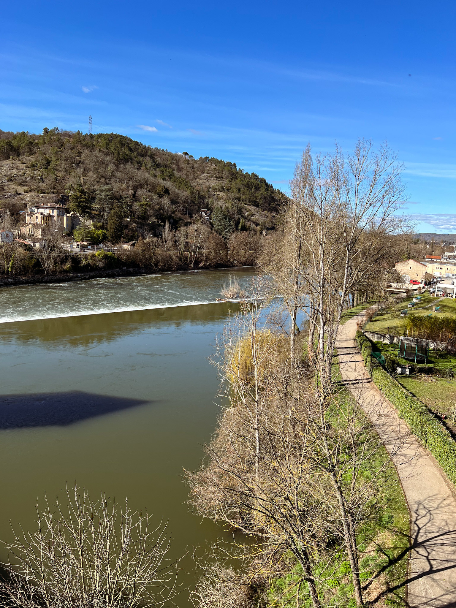 Le Lot River, meandering through the scenic countryside of Cahors
