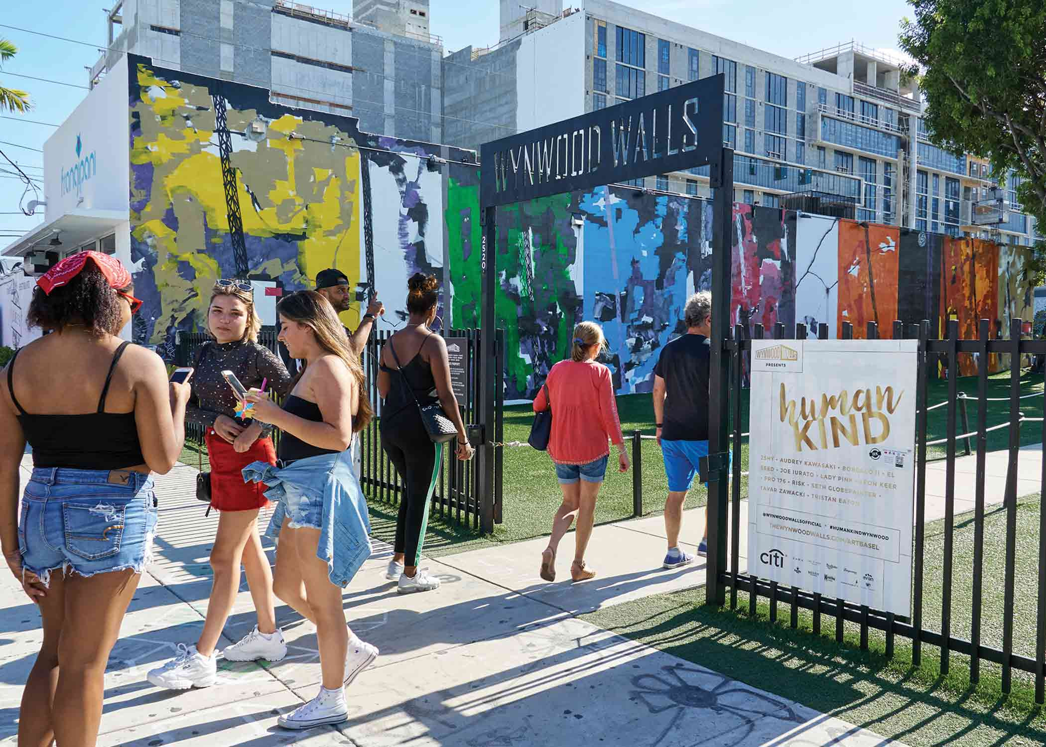 Visitors at Lincoln Road Miami Beach enjoying the vibrant atmosphere
