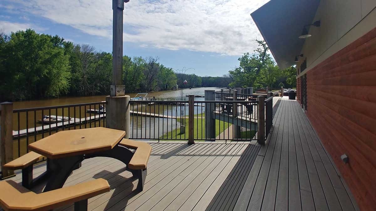 Mississippi River Eco Tourism Center