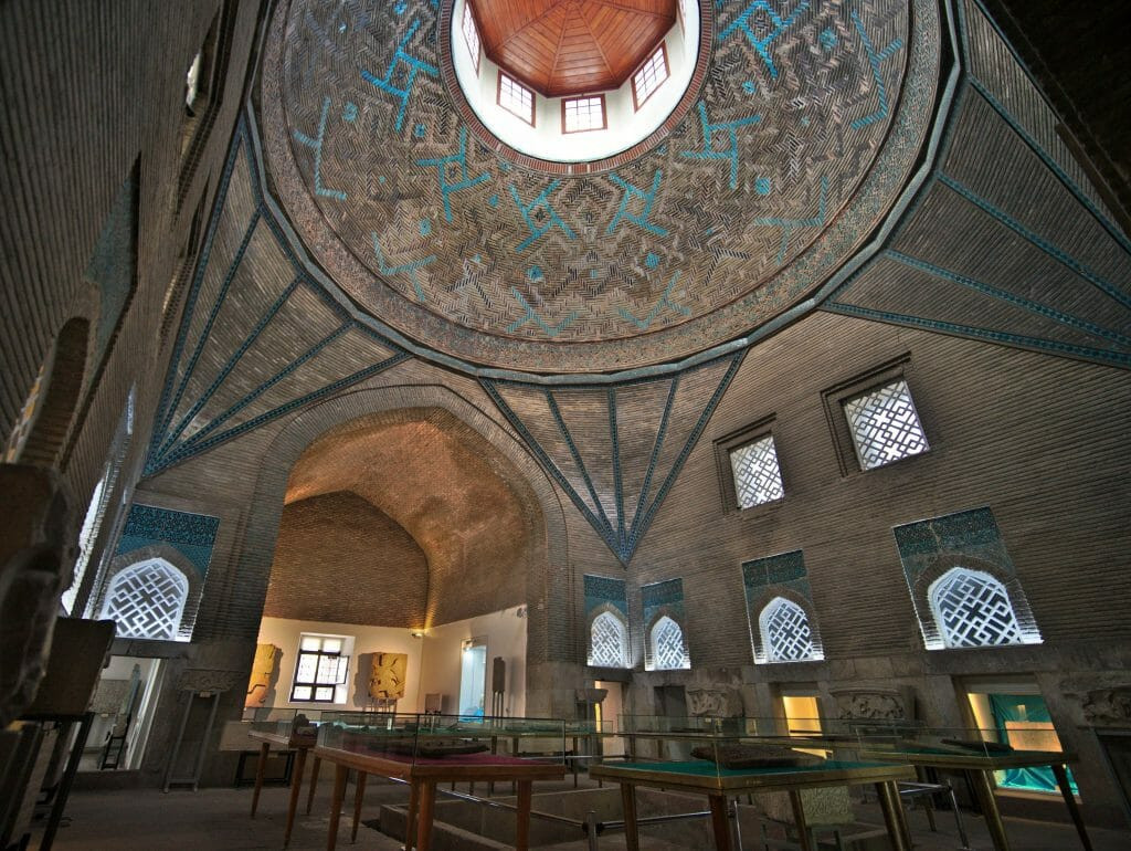Ince Minareli Medrese Konya