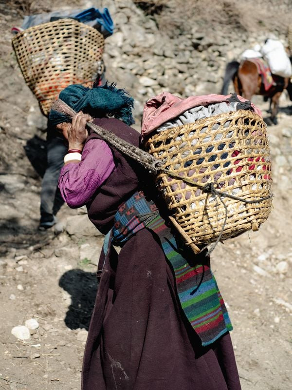 A local, photographed between Namrung and Leo on the Manuslu Circuit. Photo: Sarah Hewitt