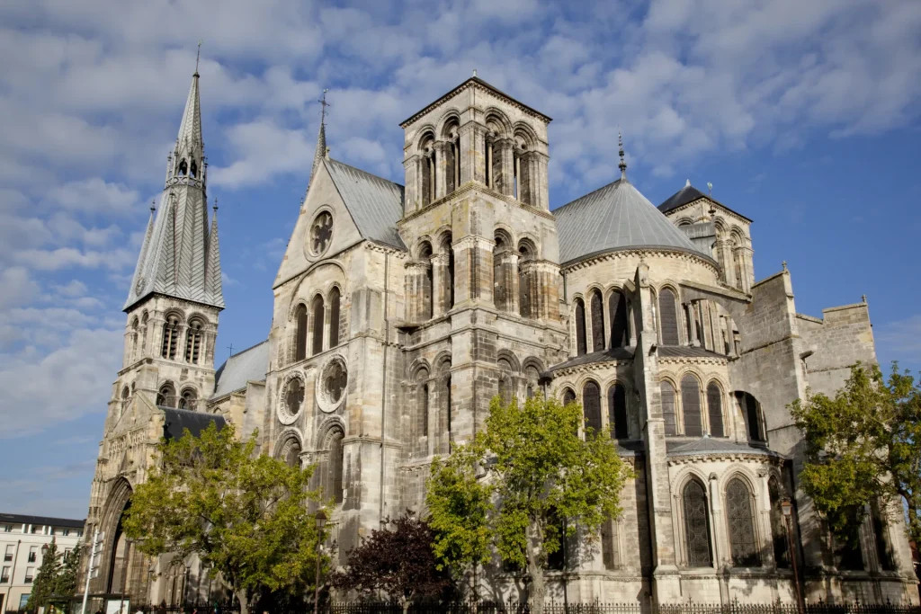 Notre Dame en Vaux exterieur Chalons