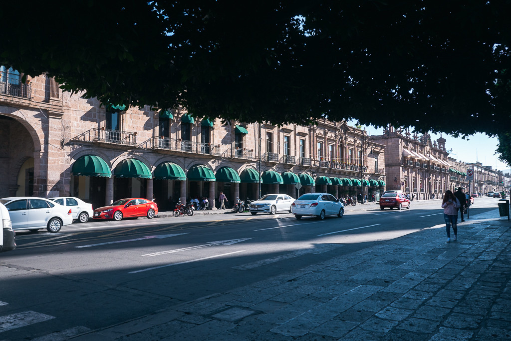 p1400381