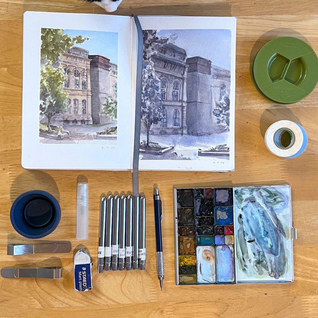 Portable watercolor set featuring a well-designed palette with ample mixing space