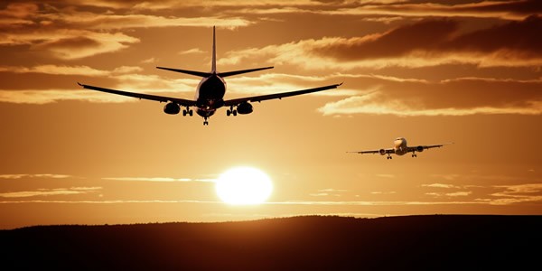 Pollution from airplanes