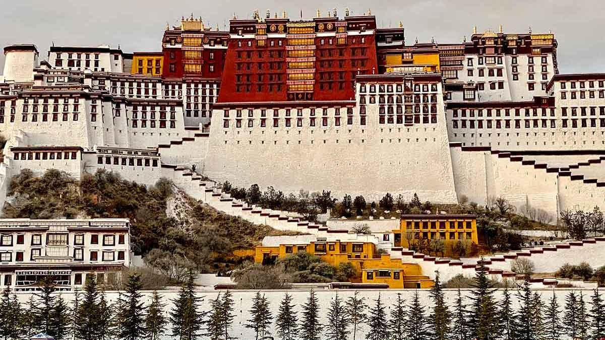 Travel Tibet: Potala Place in Winter