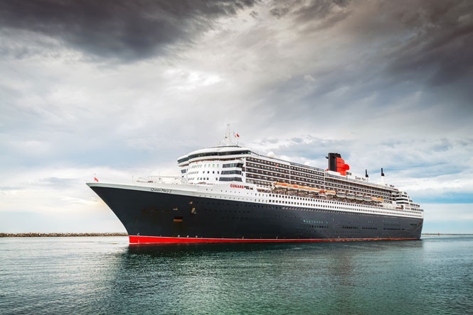 Queen Mary 2 Cruise Ship