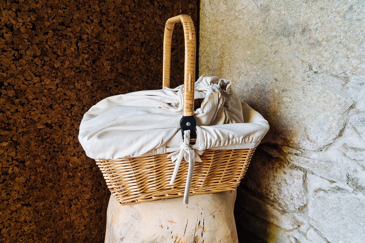 Is Ameal Wine & Tourism Terroir the Perfect Getaway for You? 3 Breakfast in the garden at Quinta do Ameal