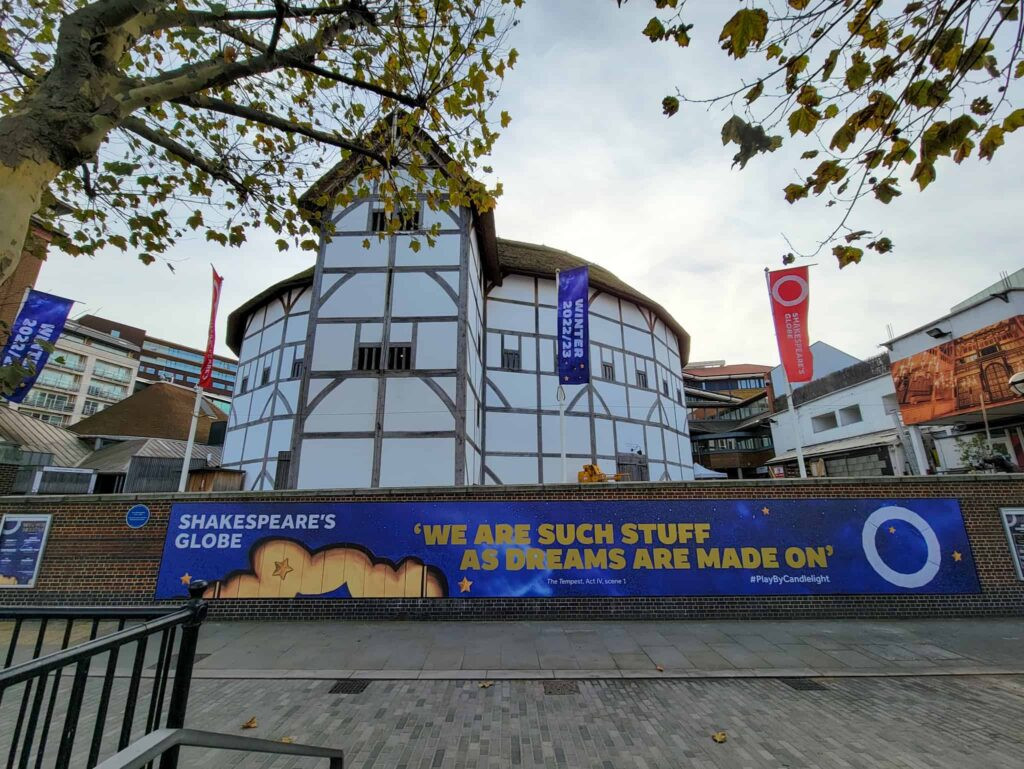 replica of shakespeare