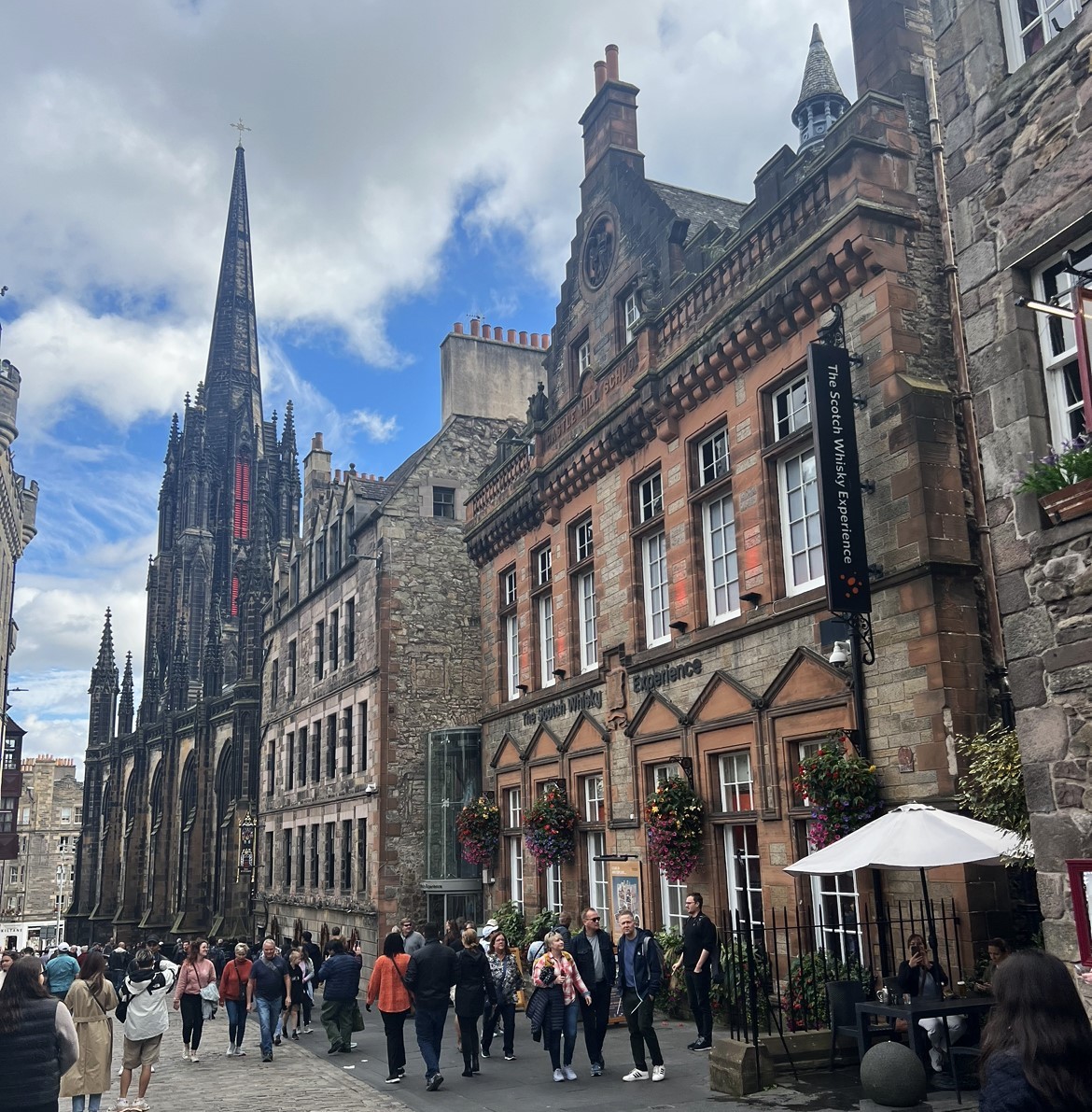 The Royal Mile in Edinburgh, Scotland. JIM BYERS PHOTO