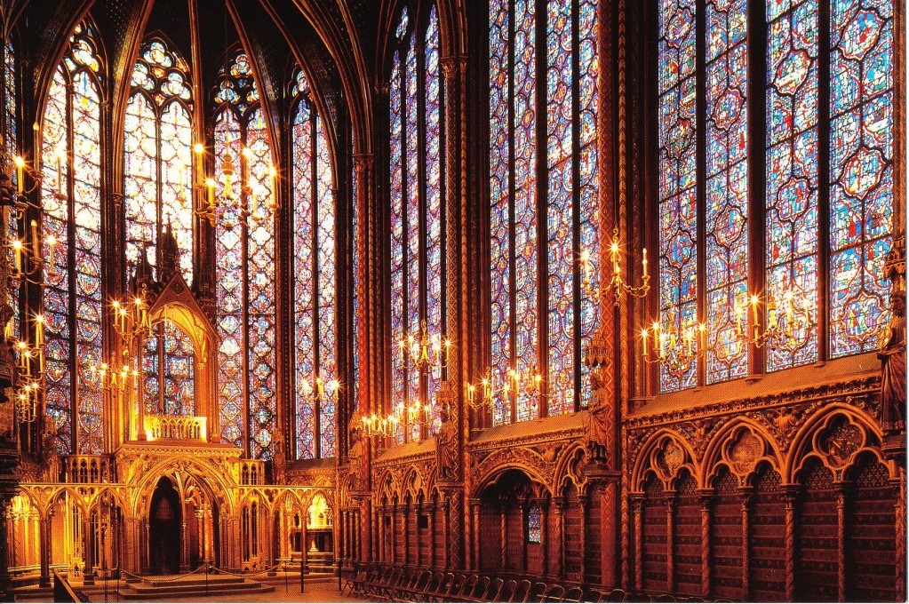 Sainte Chapelle, a must-see attraction in Paris