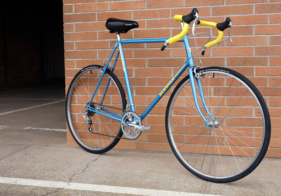 Vintage Schwinn Traveler Bicycle
