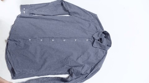 Folding Shirts for Travel