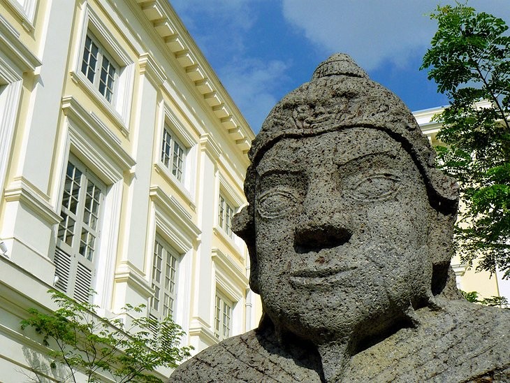 Asian Civilisations Museum housed in the Empress Place Building