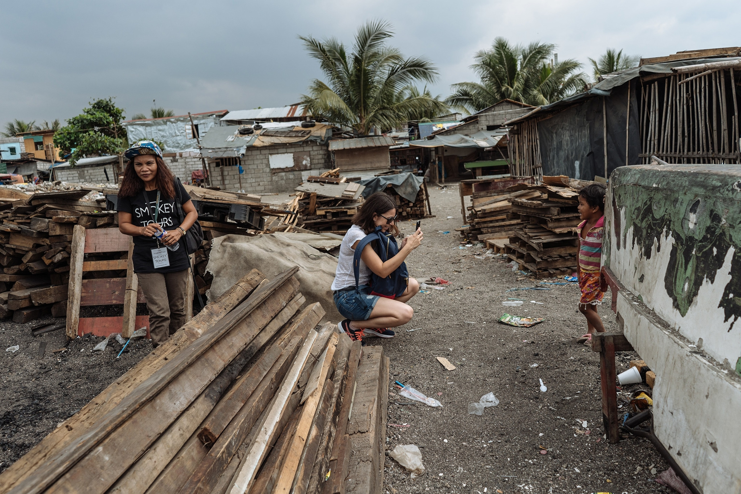 Ethical slum tours can generate income for communities.