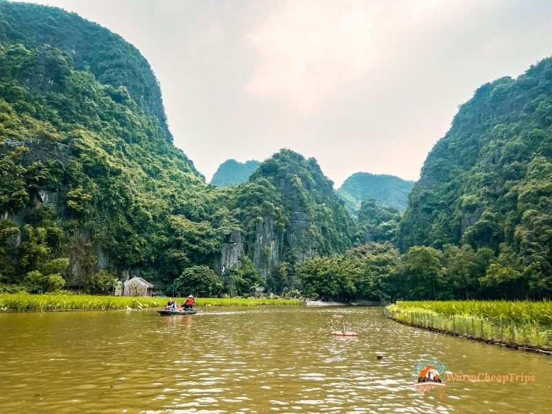 Ninh Binh - boat tour Tam Coc