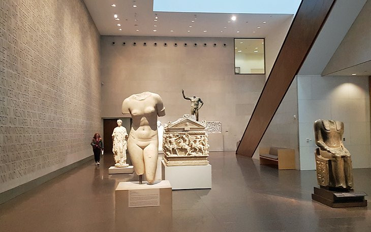 Statues in Houston's Museum District