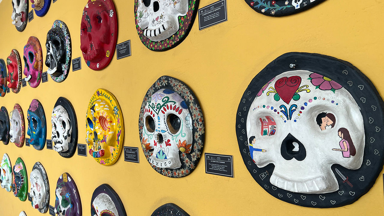 The iconic entrance of Museo Nacional de la Muerte, showcasing the museum's unique theme