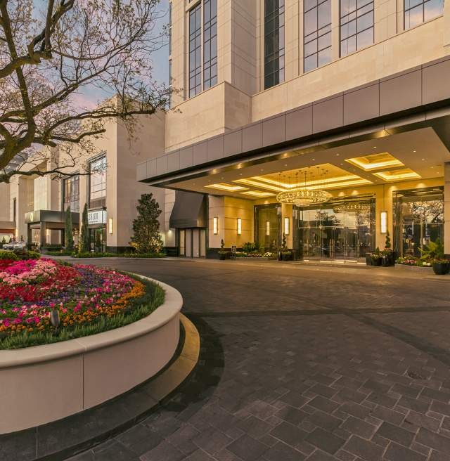 Post Oak Hotel Front Entrance