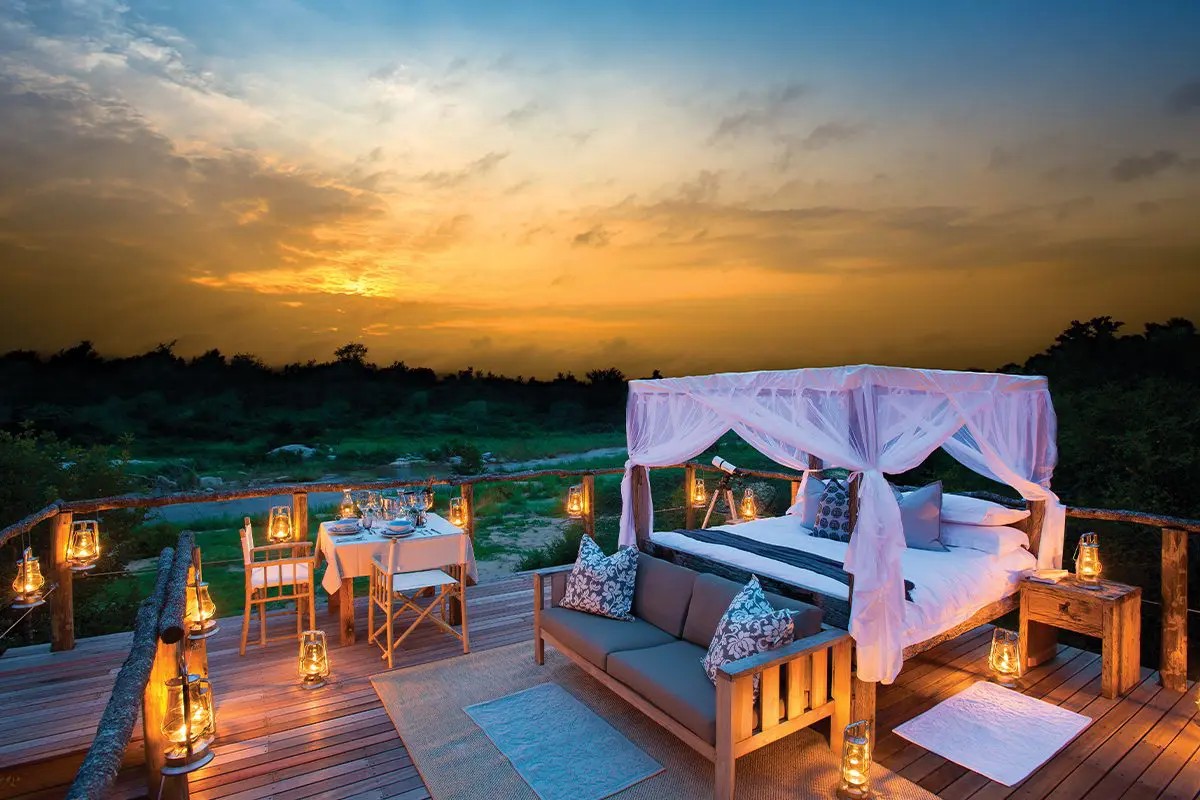 A luxurious treehouse in Sabi Sands Game Reserve offering a unique stay under the stars