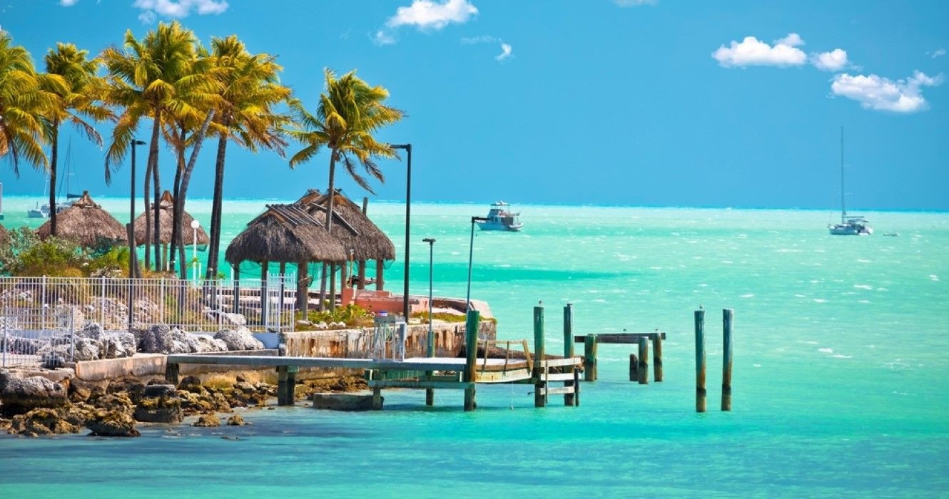 Turquoise waters at the Florida Keys, perfect for a tropical getaway