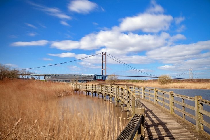 Waters' Edge Country Park &amp; Visitor Centre