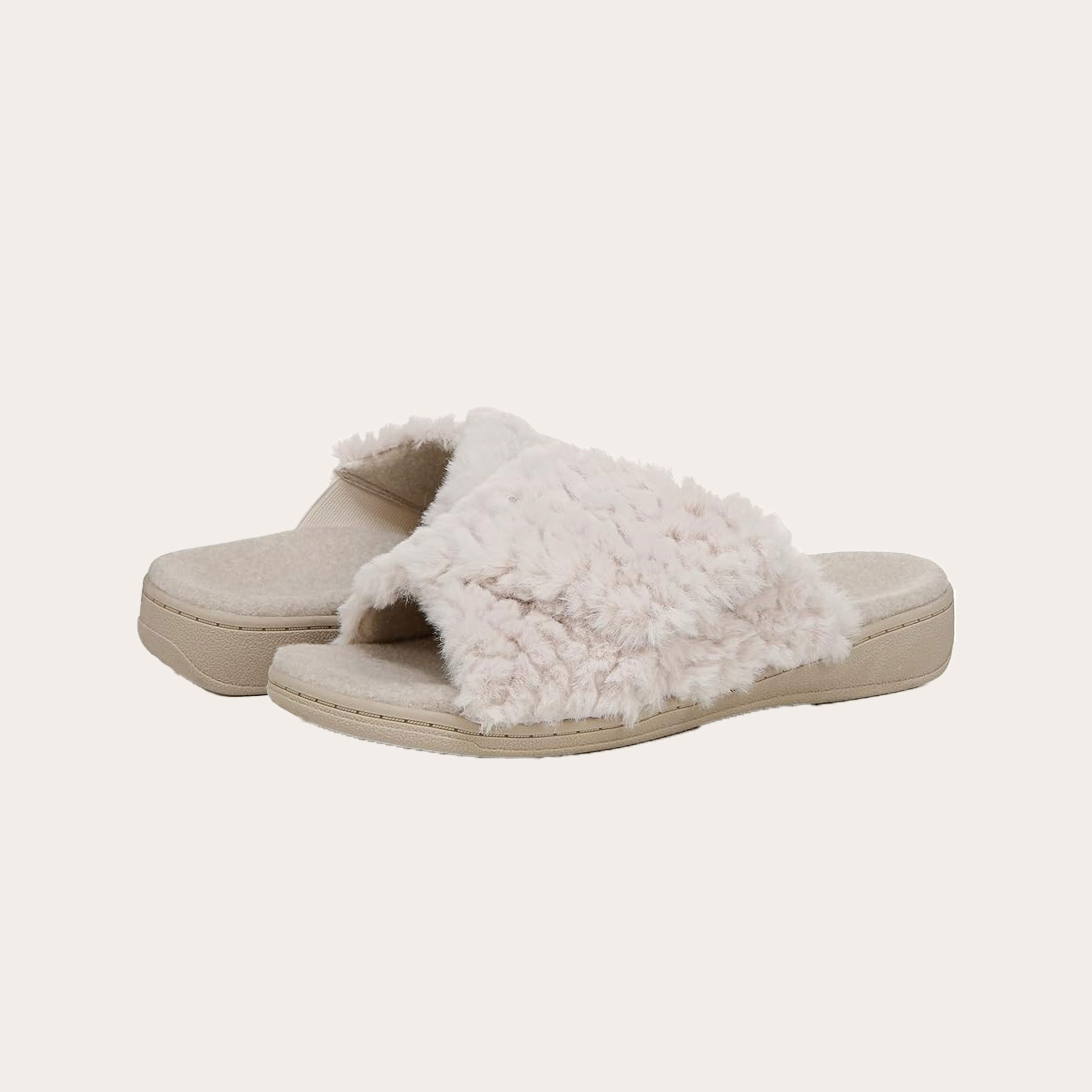 Vionic Relax Ii Slides offer arch support