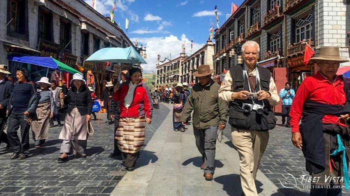 Travel with Tibetan guide in Barkhor Street
