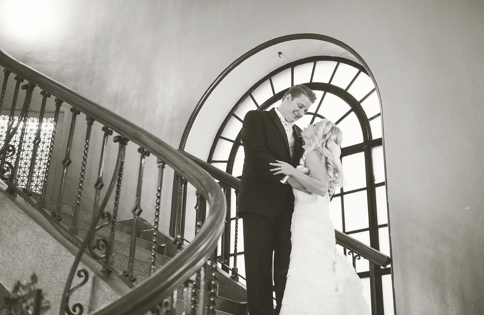 Lafayette Grande Staircase: A beautifully decorated staircase at Lafayette Grande, ideal for wedding photos and adding a touch of glamour to any event.