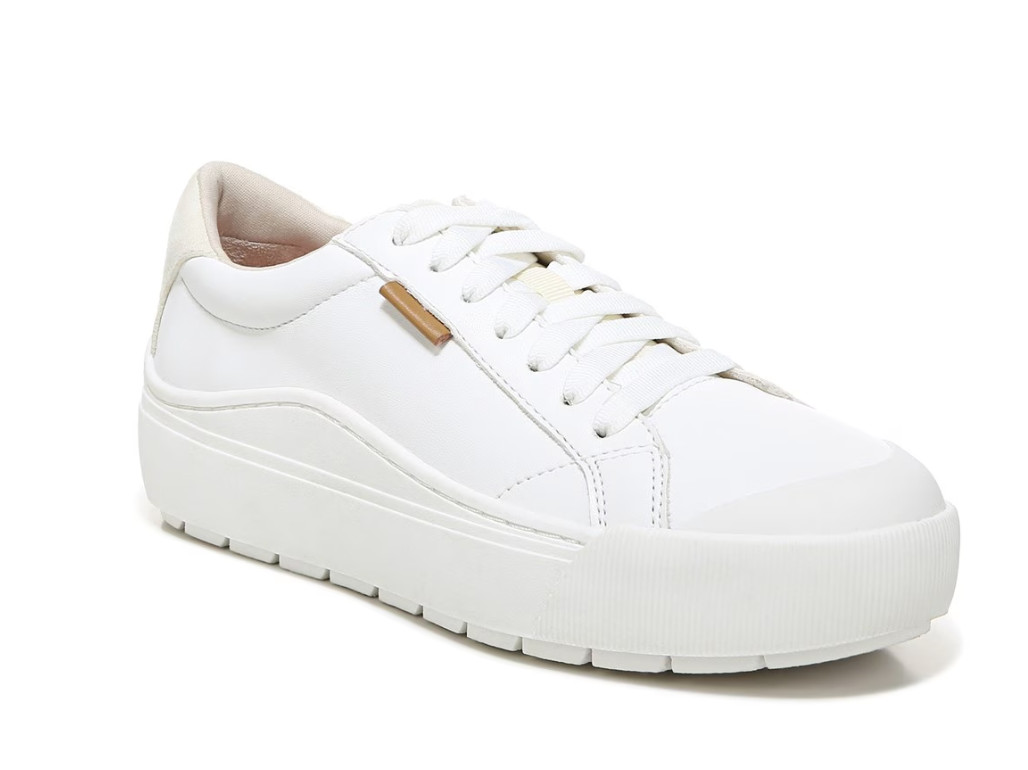 Arch support walking shoes for women in Europe