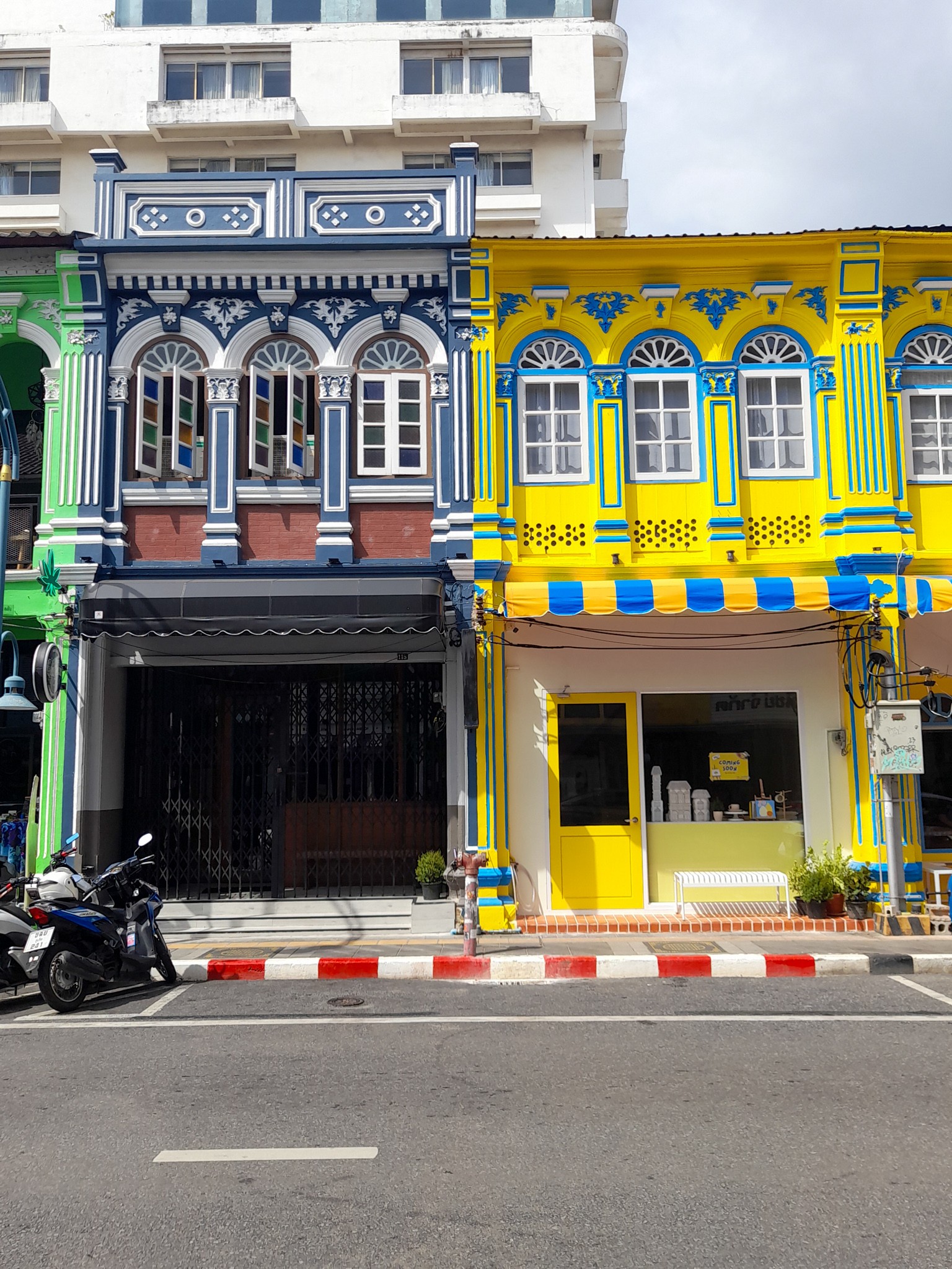 Exploring the unique architecture of Phuket Old Town