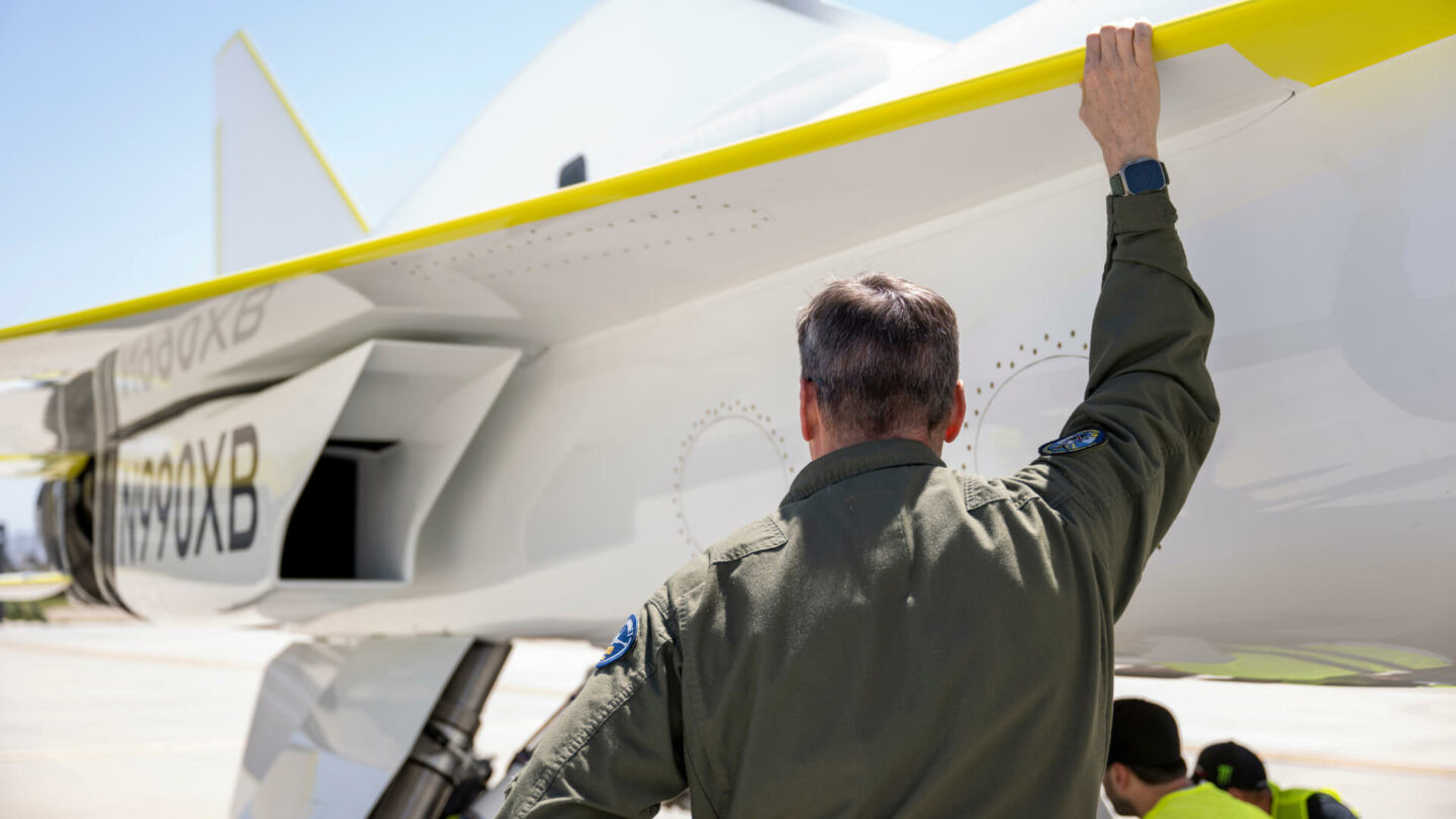 Carbon Fiber Composites in XB-1