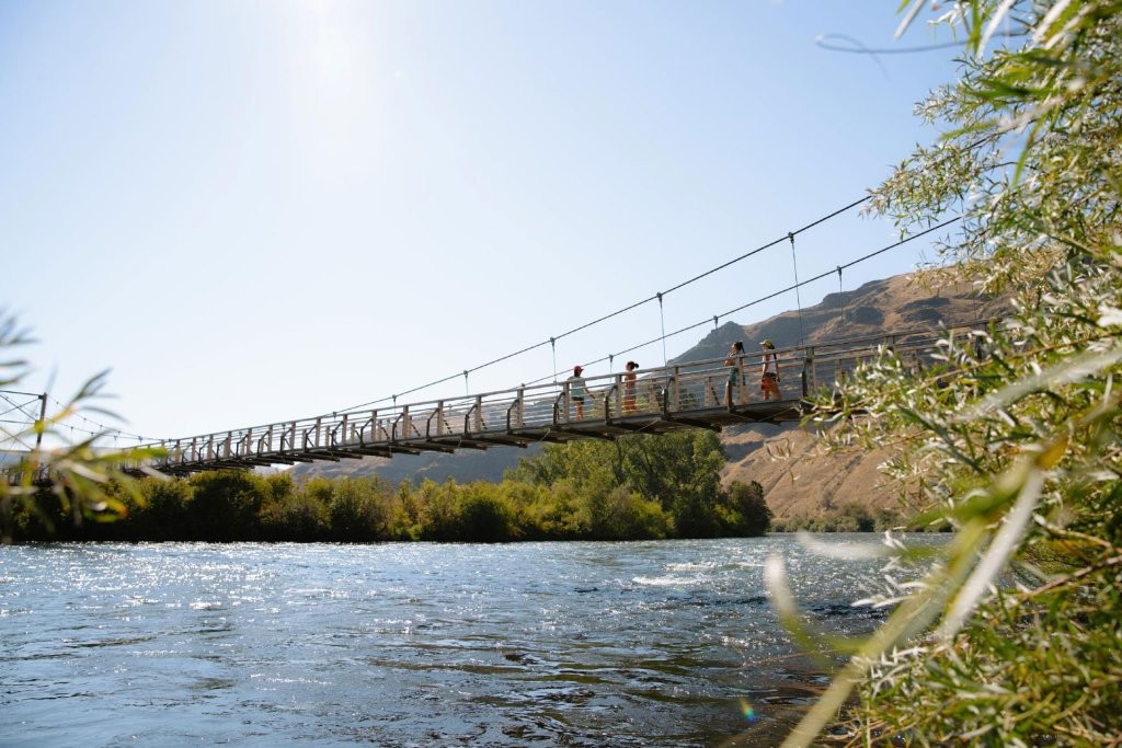 Scenic views along the Yakima River Canyon near Ellensburg
