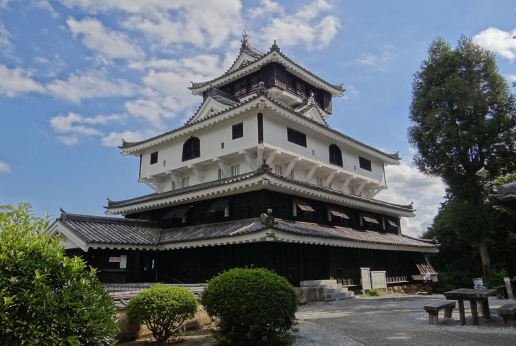 Exterior view of Iwakuni Castle