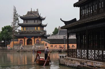 Scenic Spot at the End of Dongjing Street Overlooking the Canal